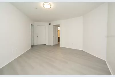 7230 Westpointe Boulevard #1233, Orlando, FL 32835 - Photo 12