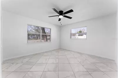 4401 Shore Acres Boulevard NE, Saint Petersburg, FL 33703 - Photo 20