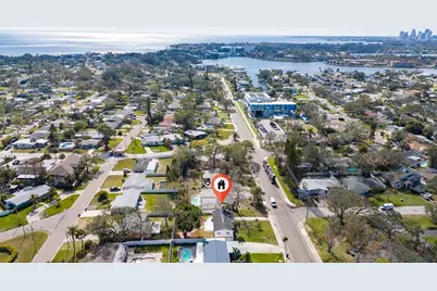 4401 Shore Acres Boulevard NE, Saint Petersburg, FL 33703 - Photo 46