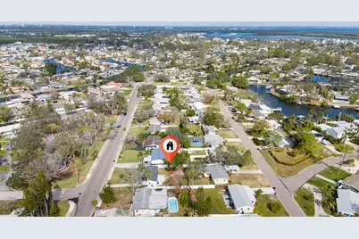 4401 Shore Acres Boulevard NE, Saint Petersburg, FL 33703 - Photo 42