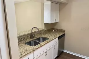 128 Meadow Blvd, Sanford, FL 32771 - Photo 4