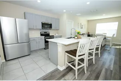 2657 Grand Central Ave, Tavares, FL 32778 - Photo 10