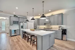 6100 Sandy Springs Ct, Saint Cloud, FL 34771 - Photo 4