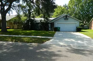 317 Silver Pine Dr, Lake Mary, FL 32746 - Photo 1