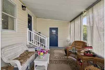 6141 Zephyr Ridge Drive, Zephyrhills, FL 33542 - Photo 4