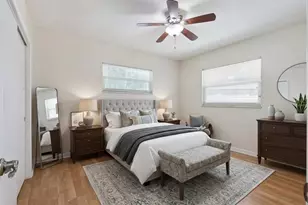 402 Valencia Cir, Oviedo, FL 32765 - Photo 16