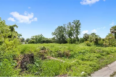 101 Hartwell Avenue, Sanford, FL 32771 - Photo 2