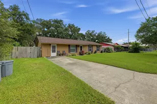 14632 State St, Dade City, FL 33523 - Photo 8