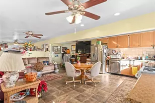 5715 SE 109th St, Belleview, FL 34420 - Photo 10