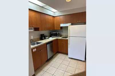 7601 Canada Avenue #201, Orlando, FL 32819 - Photo 4