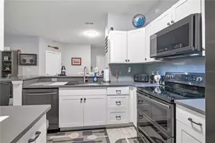 8809 Dunes Ct, Kissimmee, FL 34747 - Photo 10