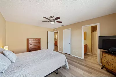 8221 SE 169th Palownia Loop, The Villages, FL 32162 - Photo 14