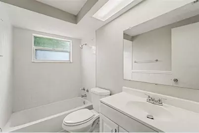 10036 Glen Moor Lane, Port Richey, FL 34668 - Photo 16