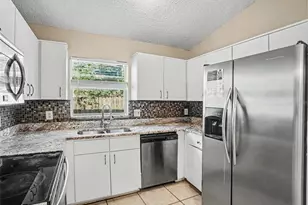 1626 Woodstone Dr, Apopka, FL 32703 - Photo 6