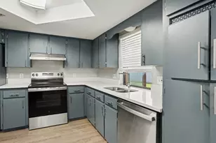 6316 Timucuans Dr, Lakeland, FL 33813 - Photo 8