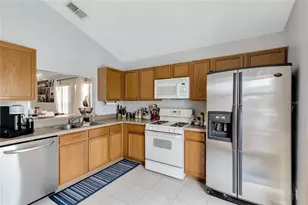 419 Rona Ln, Davenport, FL 33897 - Photo 8