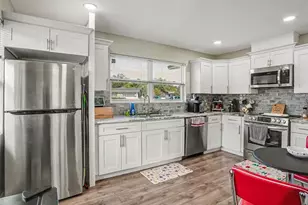 315 Amador Cir, Orlando, FL 32810 - Photo 6