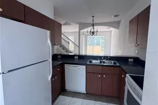 1194 S Beach Cir, Kissimmee, FL 34746 - Photo 6