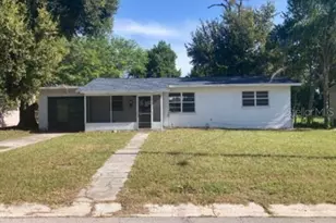 679 Avenue L SE, Winter Haven, FL 33880 - Photo 1