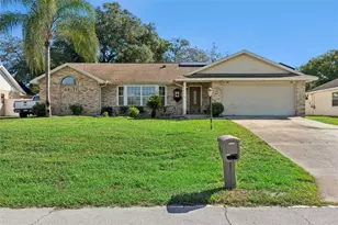 1079 W Hancock Dr, Deltona, FL 32725 - Photo 1