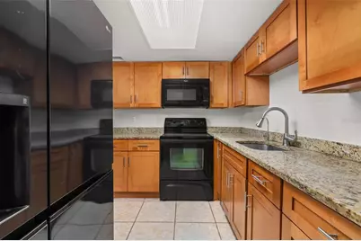 484 Banyon Tree Circle #100, Maitland, FL 32751 - Photo 14