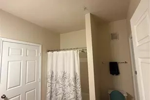 6017 Westgate Dr, Orlando, FL 32835 - Photo 10