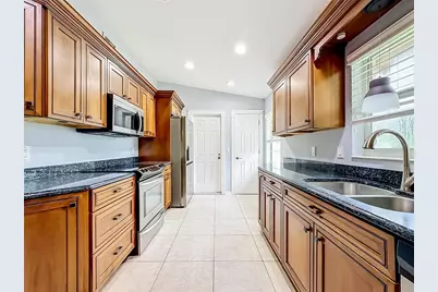 139 Beechwood Lane, Palm Coast, FL 32137 - Photo 10