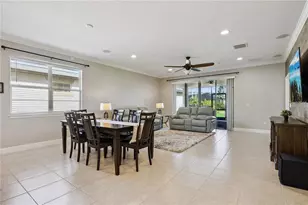 3268 Songbird Cir, Saint Cloud, FL 34773 - Photo 14