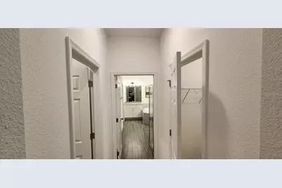 2140 Standing Rock Circle, Oakland, FL 34787 - Photo 10