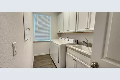 2140 Standing Rock Circle, Oakland, FL 34787 - Photo 14