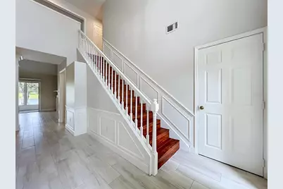 900 W Charing Cross Circle, Lake Mary, FL 32746 - Photo 10