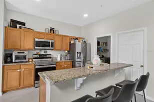 6086 Chapledale Dr, Orlando, FL 32829 - Photo 8