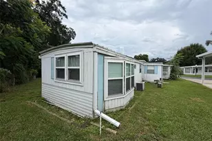 112 Holiday Ln, Auburndale, FL 33823 - Photo 6