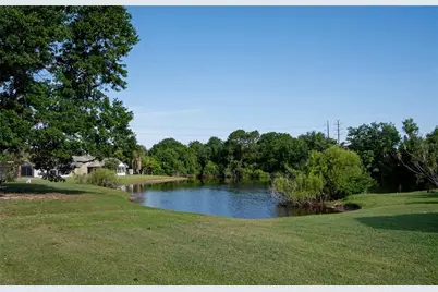 102 Candlewick Court, Sanford, FL 32771 - Photo 2