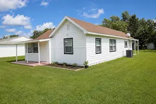 1519 Illinois Ave, Saint Cloud, FL 34769 - Photo 2
