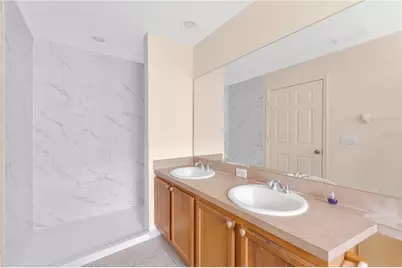 13047 Island Breeze Court, Orlando, FL 32824 - Photo 14