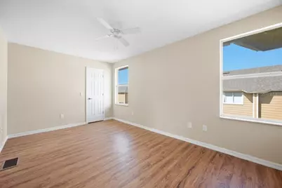 207 Australian Way #Main Unit, Davenport, FL 33897 - Photo 18