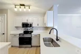 1939 Summer Club Dr, Oviedo, FL 32765 - Photo 14