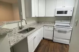 249 Afton Square, Altamonte Springs, FL 32714 - Photo 14