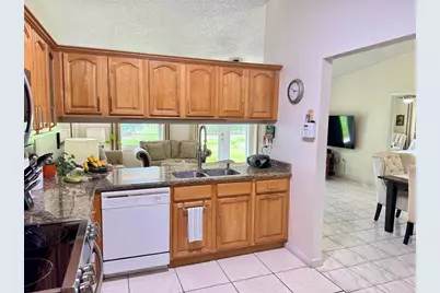 5800 Sagunto Street, Orlando, FL 32807 - Photo 8