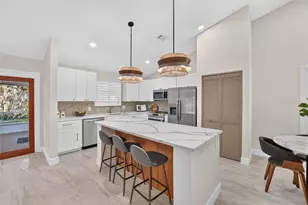 736 Pine Shores Cir, New Smyrna Beach, FL 32168 - Photo 8