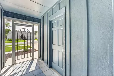 736 Pine Shores Circle, New Smyrna Beach, FL 32168 - Photo 2