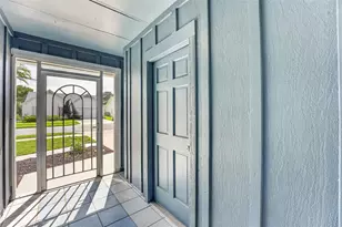 736 Pine Shores Cir, New Smyrna Beach, FL 32168 - Photo 2