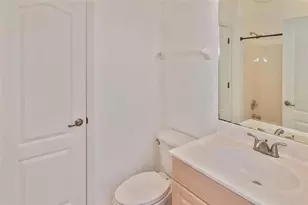 903 Casa Del Lago Way, Venice, FL 34292 - Photo 28