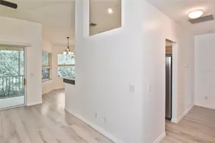 903 Casa Del Lago Way, Venice, FL 34292 - Photo 10