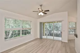 903 Casa Del Lago Way, Venice, FL 34292 - Photo 8