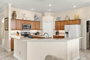 409 McFee Dr, Davenport, FL 33897 - Photo 14