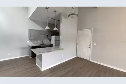 145 N Pearl Lake Causeway #204, Altamonte Springs, FL 32714 - Photo 2