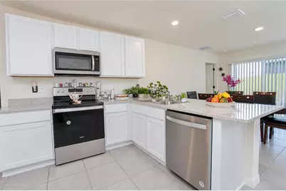 316 W Fairways View Drive, Beverly Hills, FL 34465 - Photo 10