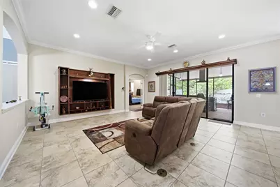 12725 Flatwood Creek Drive, Gibsonton, FL 33534 - Photo 18
